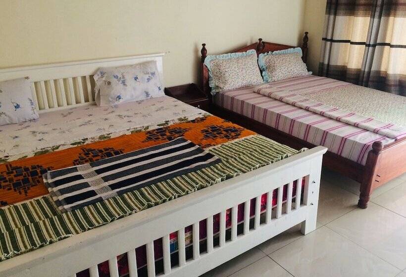 مسافرخانه Filon D'or Guesthouse And Campsite