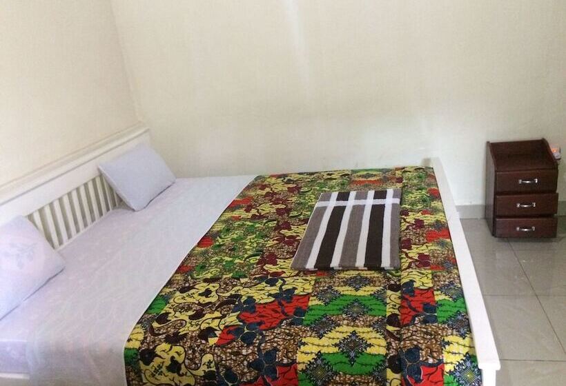 مسافرخانه Filon D'or Guesthouse And Campsite