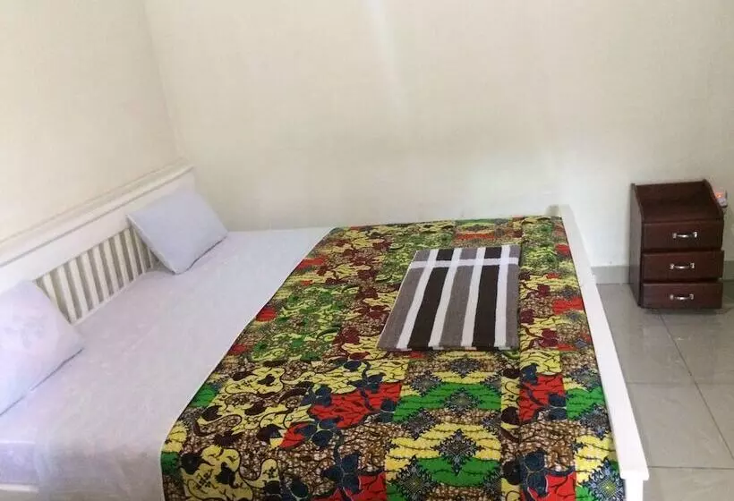 مسافرخانه Filon D'or Guesthouse And Campsite
