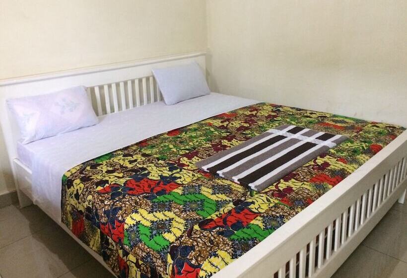 مسافرخانه Filon D'or Guesthouse And Campsite