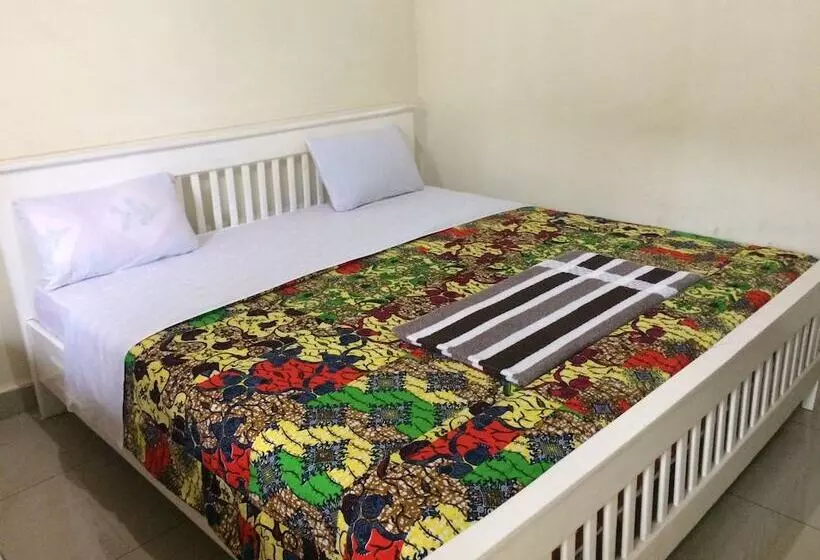 مسافرخانه Filon D'or Guesthouse And Campsite