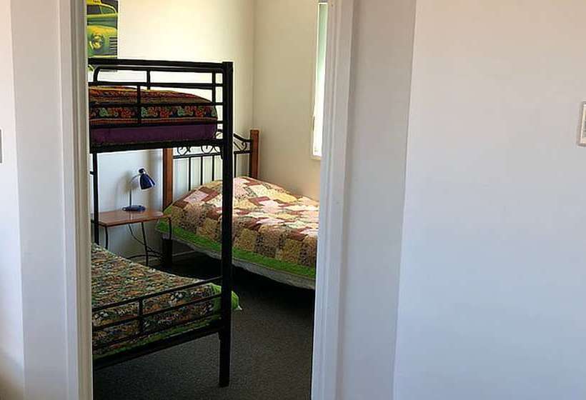 פונדק Tarnasey Farm