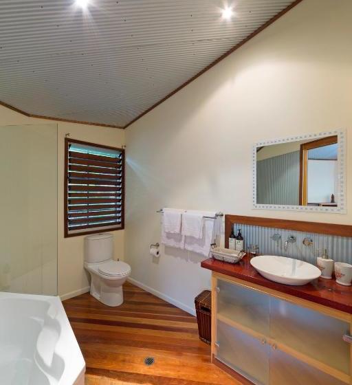 여관 The Dome House