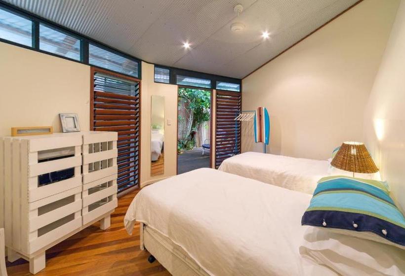 여관 The Dome House