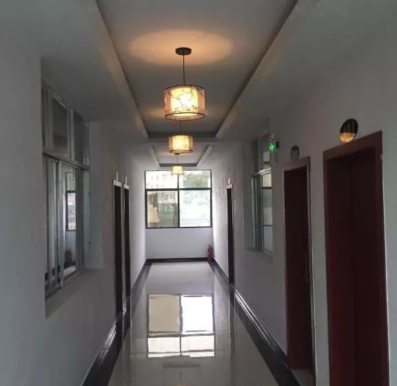 Furong Town Lushan Inn