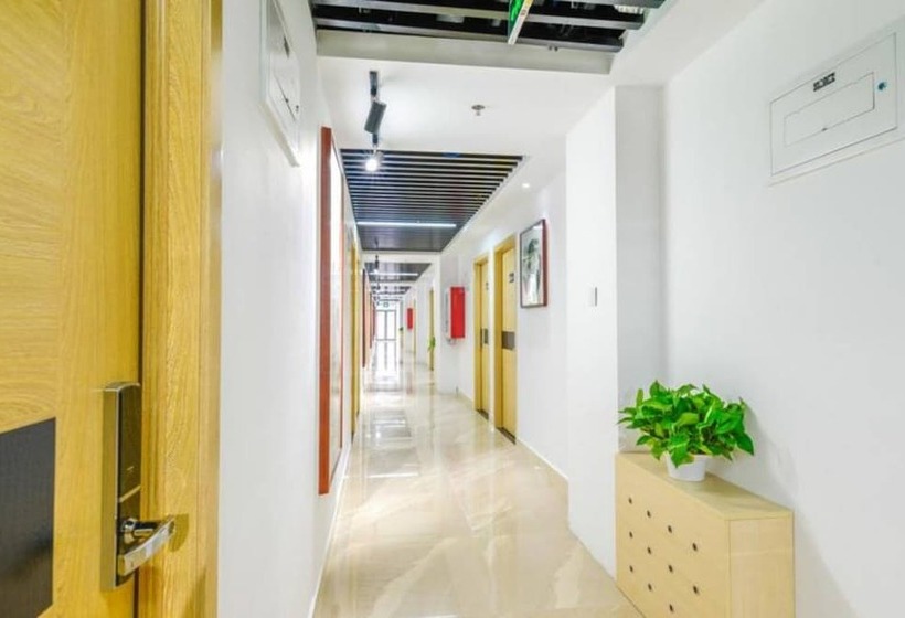 Отель Beijing Silver Art Themed