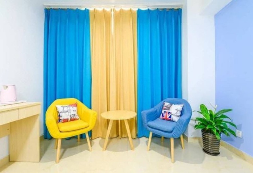 Отель Beijing Silver Art Themed