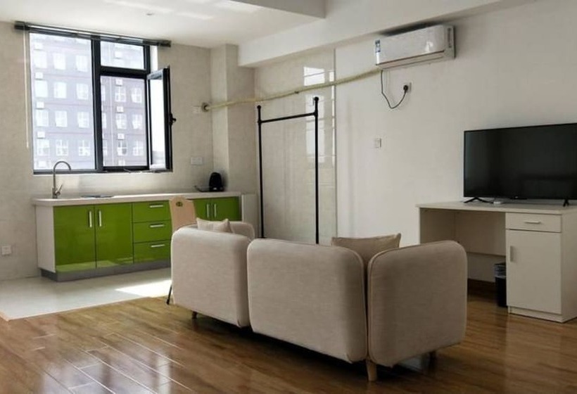 Отель Beijing Silver Art Themed