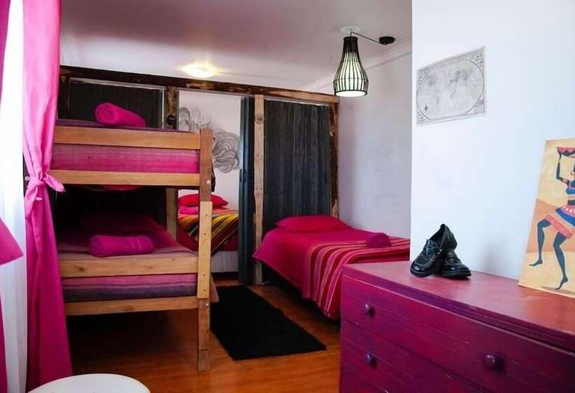 בית מלון כפרי Ecoluna Lodge   Hostel