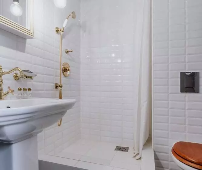 Hotelli Gold 1905 Boutique