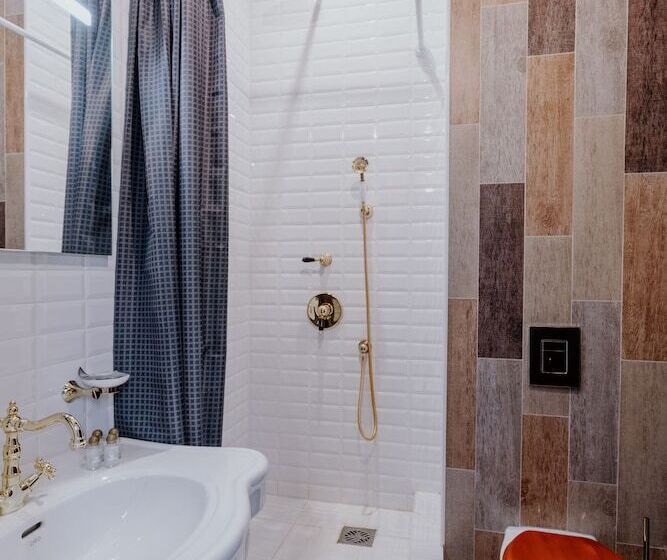 בית מלון כפרי Gold 1905 Boutique