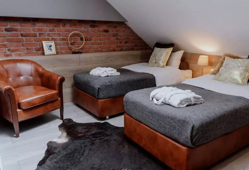 Hotelli Gold 1905 Boutique