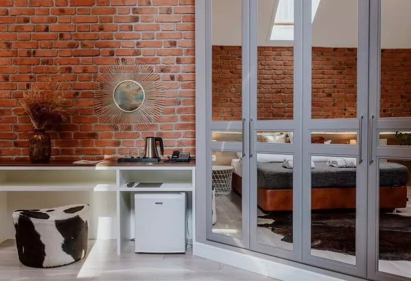 Hotelli Gold 1905 Boutique