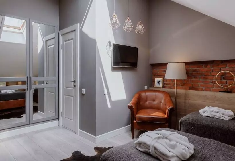 Hotelli Gold 1905 Boutique