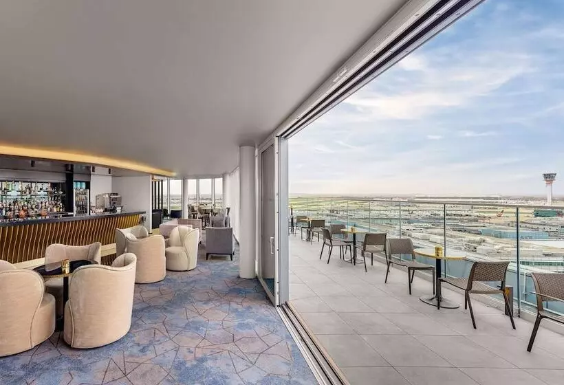 Hotelli Hilton Garden Inn London Heathrow Terminal 2 And 3