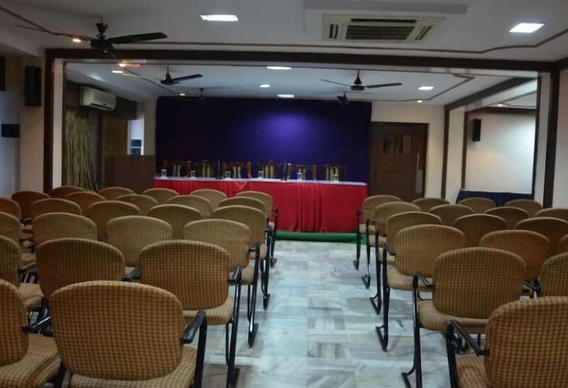 هتل Jaya Residency