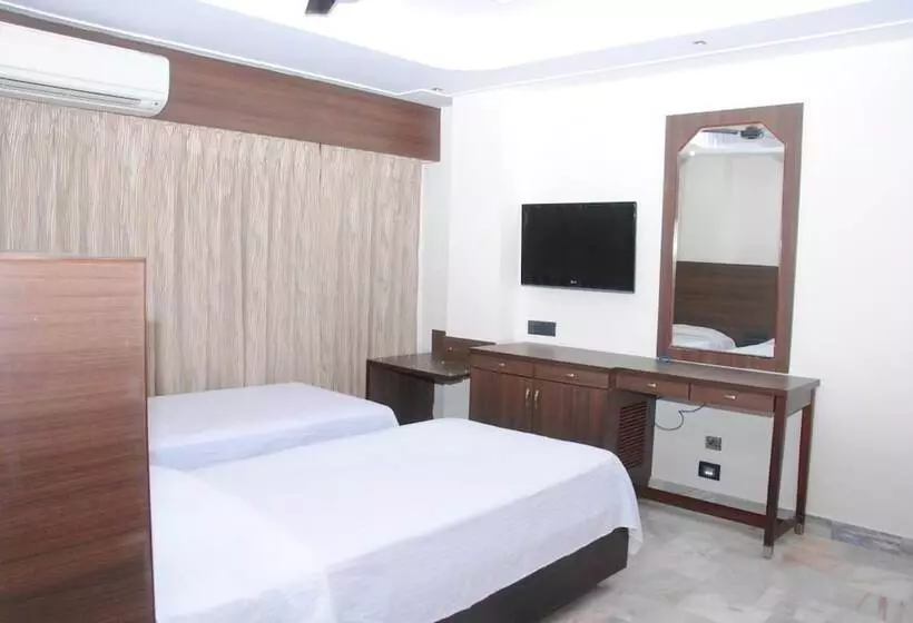 Hotelli Jaya Residency