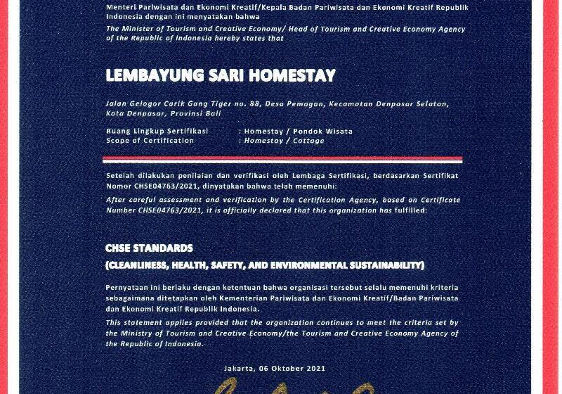 בית מלון כפרי Lembayung Sari Homestay