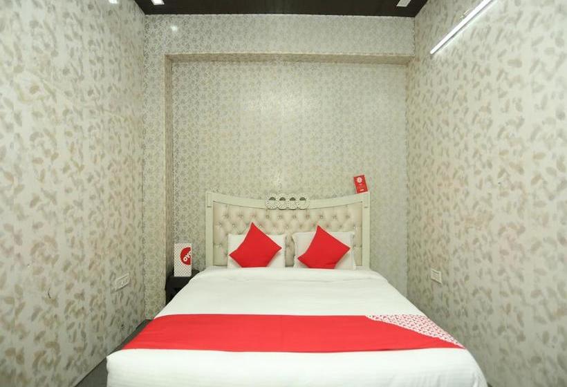 Отель Oyo 18530 Rest Inn