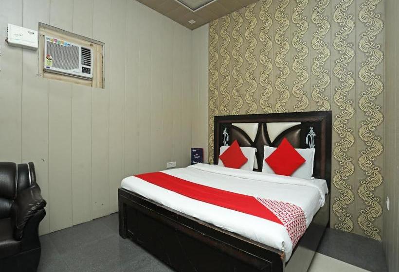 Отель Oyo 18530 Rest Inn