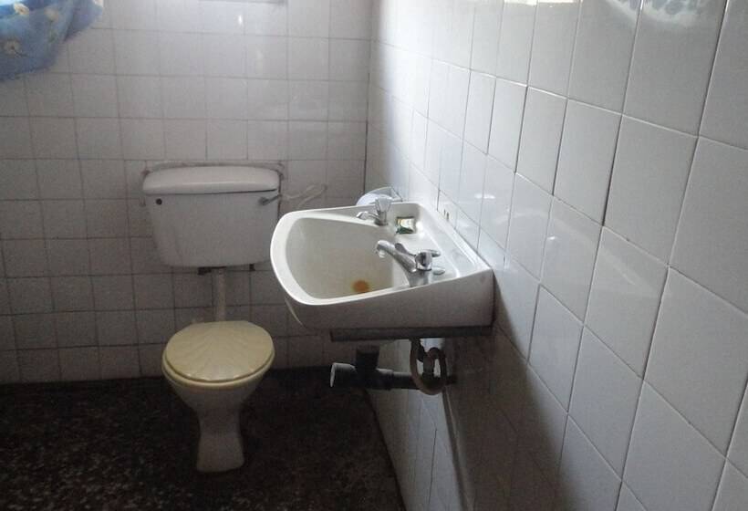 هتل Phoenix Suites And Inn