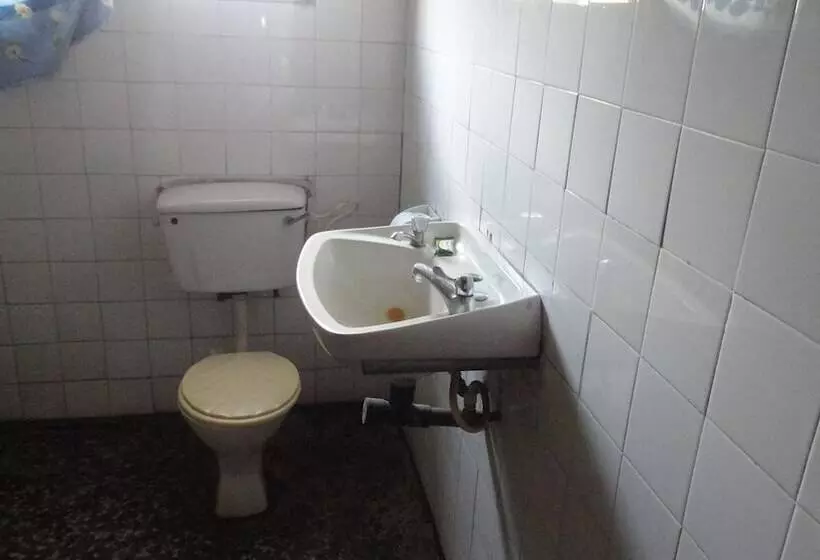 هتل Phoenix Suites And Inn