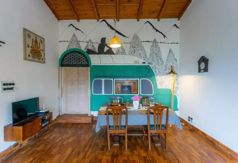 ホテル Seclude Arthouse Uttarakhand