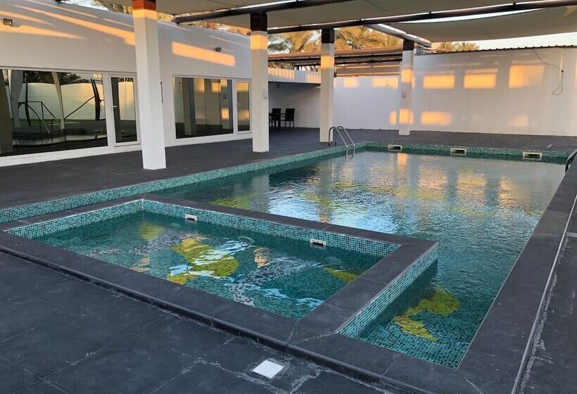 Jawharat Al Rumais Villas & Spa