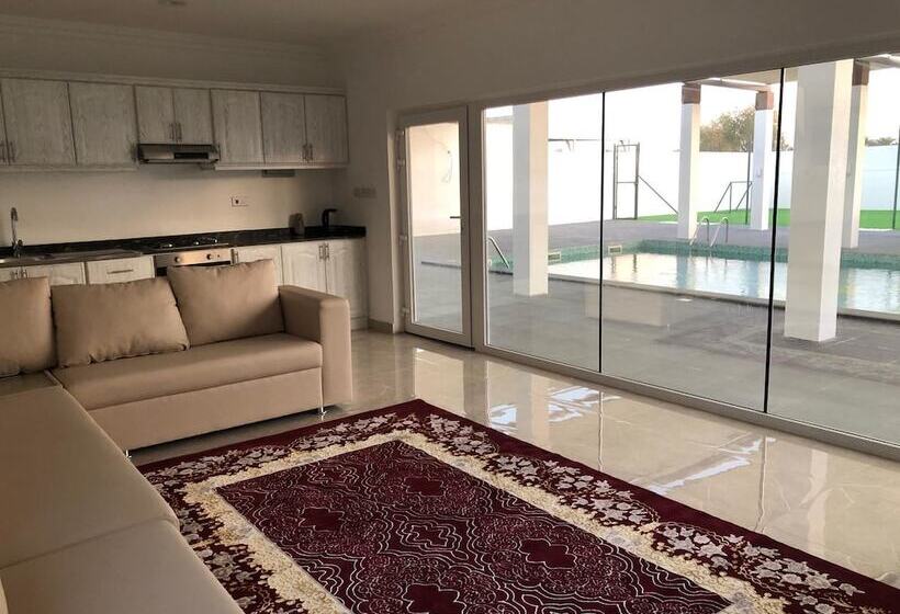 Jawharat Al Rumais Villas & Spa