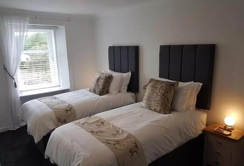 Riverside Apartments