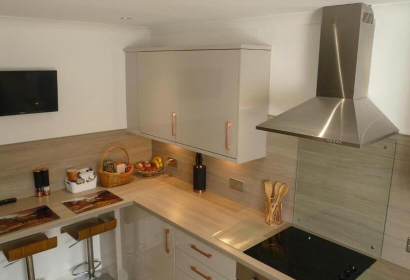 Riverside Apartments