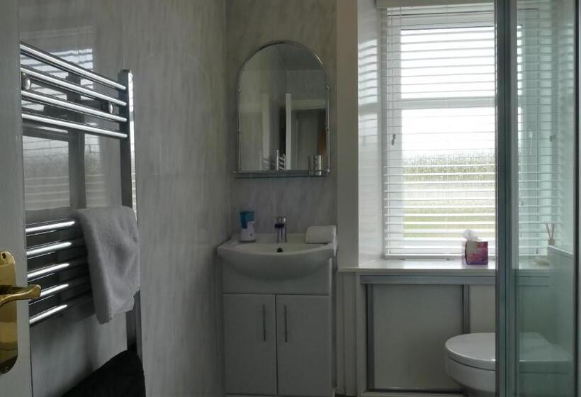 Riverside Apartments