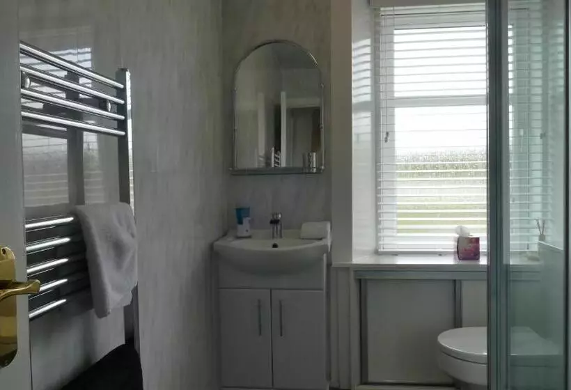 Riverside Apartments