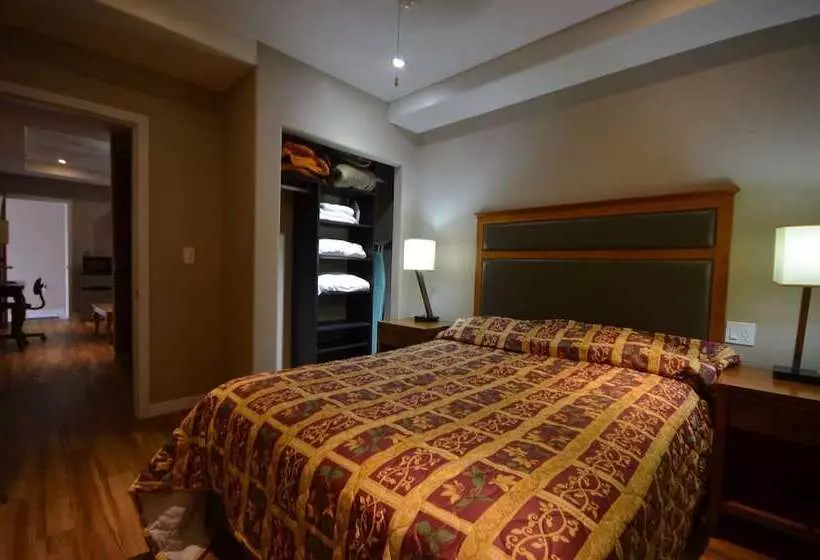 Suites Del Sol