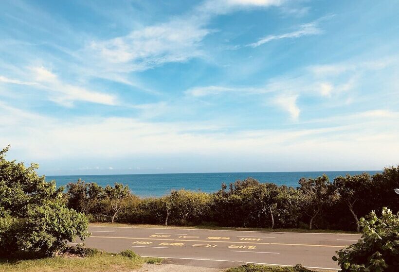 تختخواب و صبحانه One Day Ocean Villa