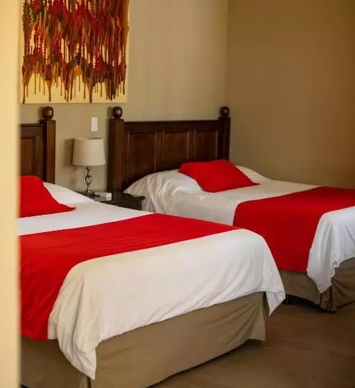 Casa De Mar Hotel And Villas