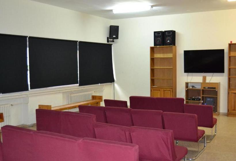 Хостел Residencia Universitaria Cardenal Cisneros