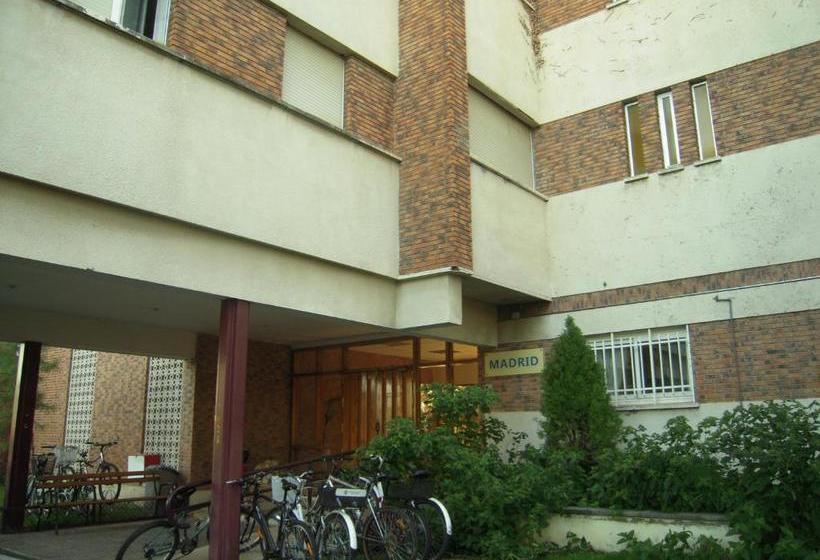 Хостел Residencia Universitaria Cardenal Cisneros