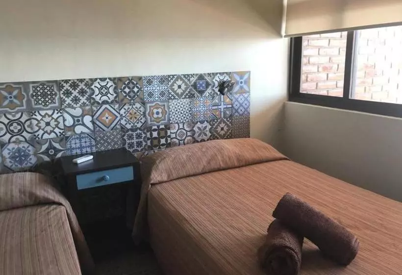 Hotelli & Bar La Guitarra