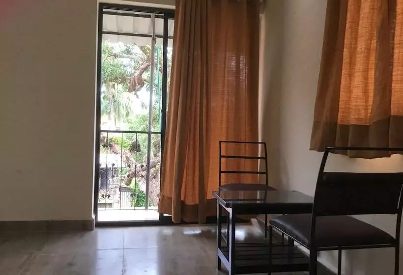 ホテル Bom Sucesso, Candolim Beach