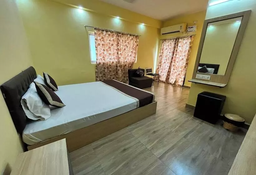 ホテル Bom Sucesso, Candolim Beach