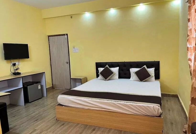 ホテル Bom Sucesso, Candolim Beach