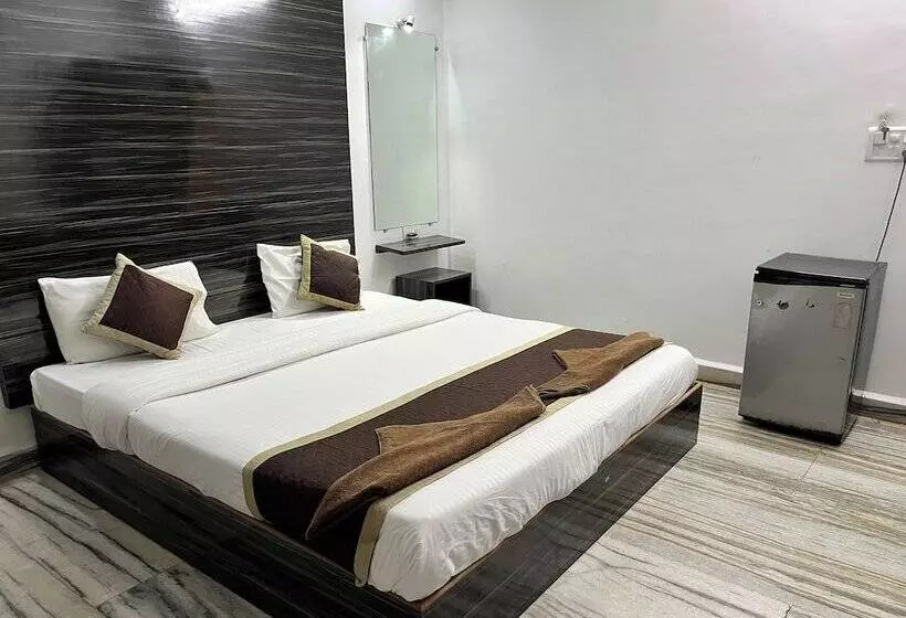 ホテル Bom Sucesso, Candolim Beach