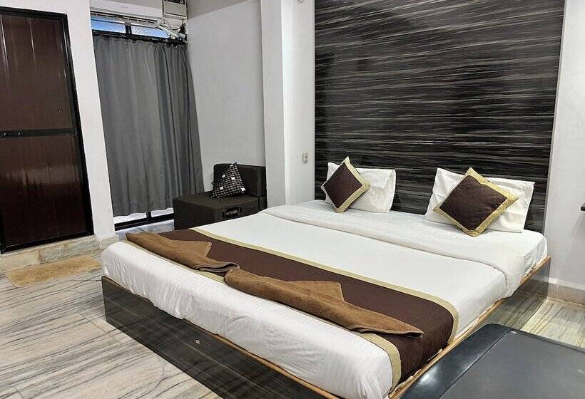 Hotel Bom Sucesso, Candolim Beach