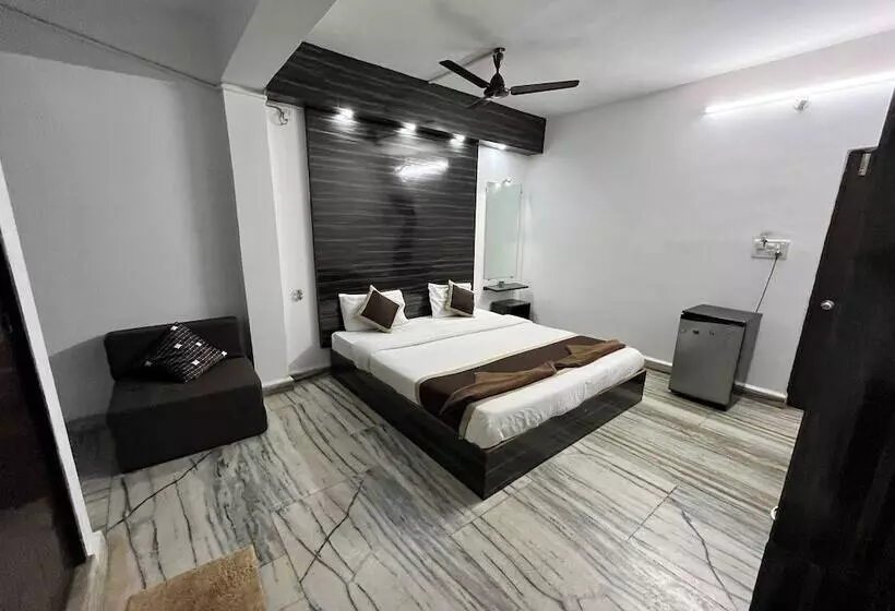 ホテル Bom Sucesso, Candolim Beach