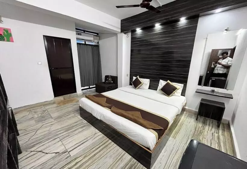 ホテル Bom Sucesso, Candolim Beach