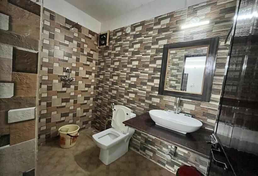 Hotel Bom Sucesso, Candolim Beach