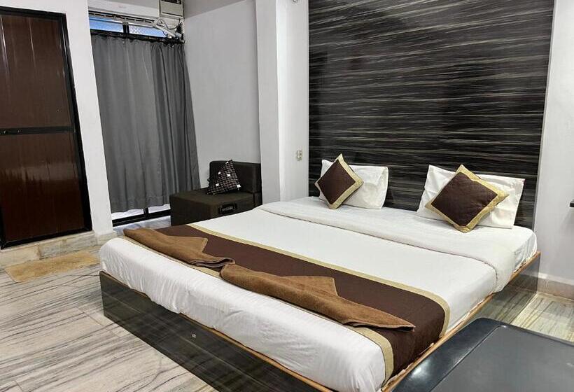 Hotel Bom Sucesso, Candolim Beach