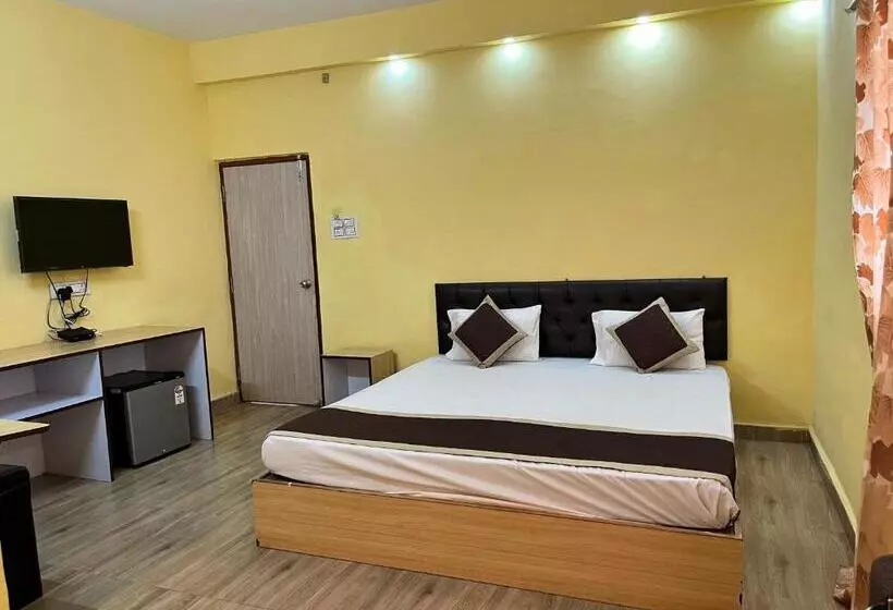 ホテル Bom Sucesso, Candolim Beach