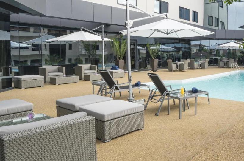 호텔 Fiesta Residences Boutique  And Serviced Apartments